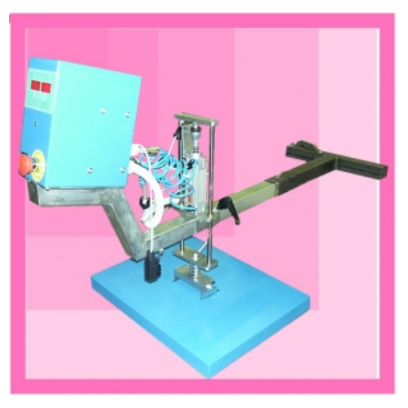 Termopressa applicabile a giostra automatica