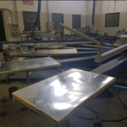 Giostra serigrafica automatica usata Tek Ind Alfa Plus – 6 colori – 14 piani aspiranti – formato 70 × 100 cm