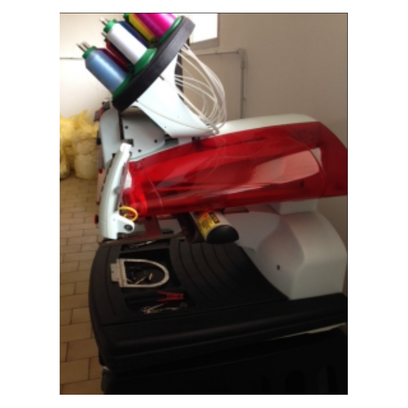 Ricamatrice AMAYA 16 colori industriale