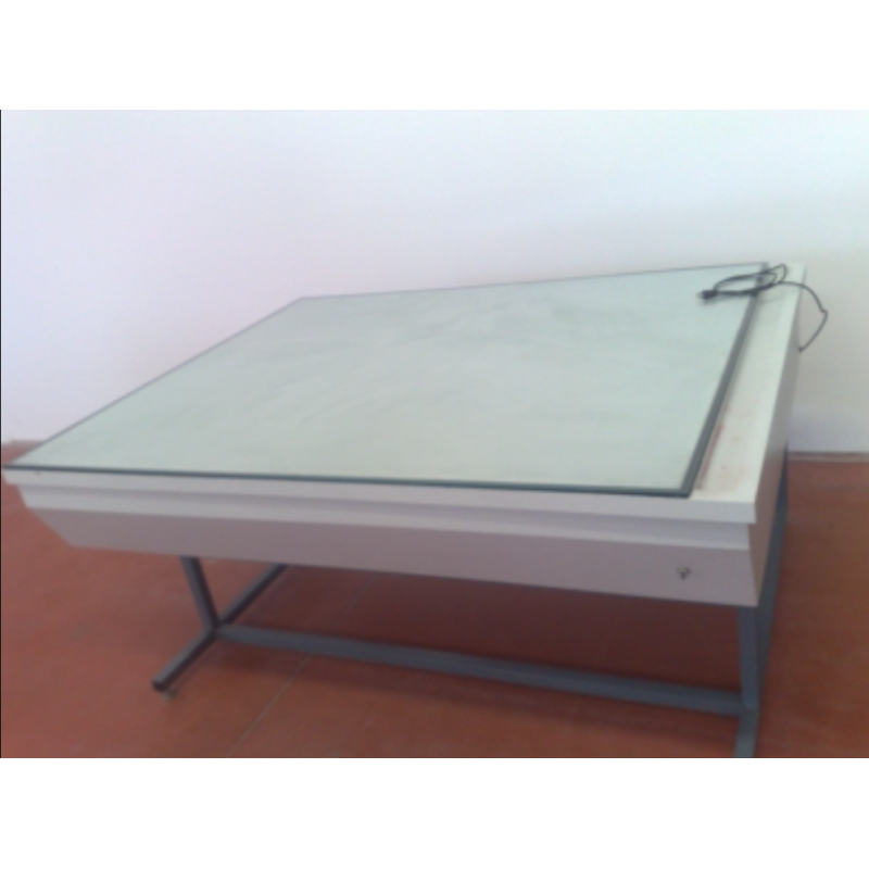 Tavolo luminoso Ser.Tec 70 x 40 cm usato